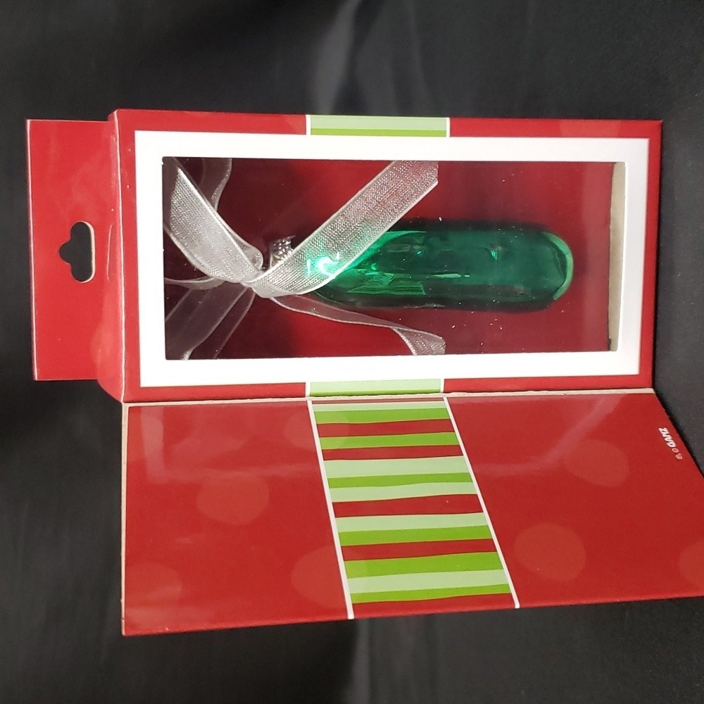 Ganz "Christmas Pickle" NWT Glass Ornamnent in Gift Box
